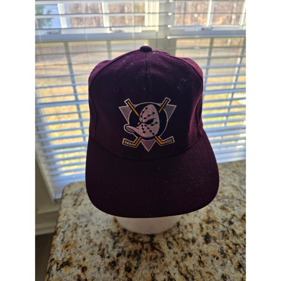STARTER Other - Starter Anaheim Ducks NHL Hockey Cap Hat Burgundy Fitted Size 7 1/4‎ Starter Fit